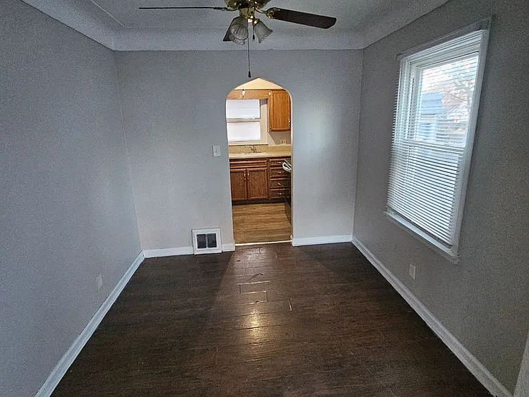 4239 Asbury Dr — Photo 18
