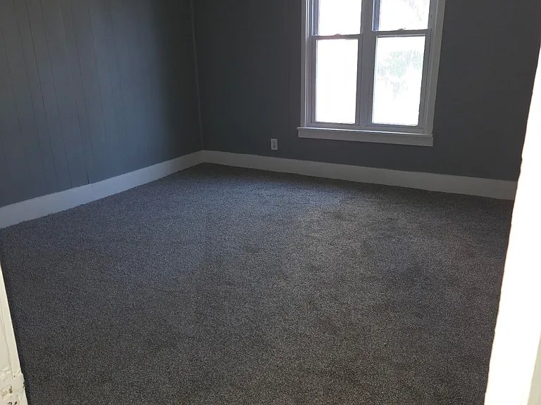 812 W McClure Ave — Photo 10