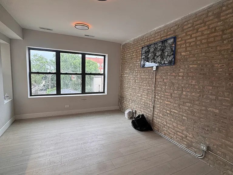 2919 W 24th Blvd #3B — Photo 4