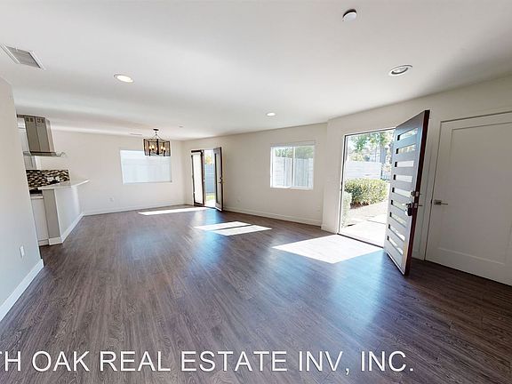 4th image of 22707 Leonora Dr
