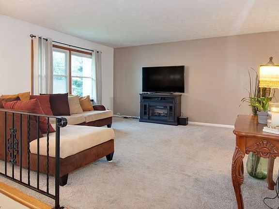 3rd image of 4346 N Norman Dr