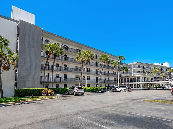 4th image of 9235 SW 8th Street #502