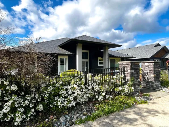 5705 Linley Valley Dr, Nanaimo, BC V9T 0G5