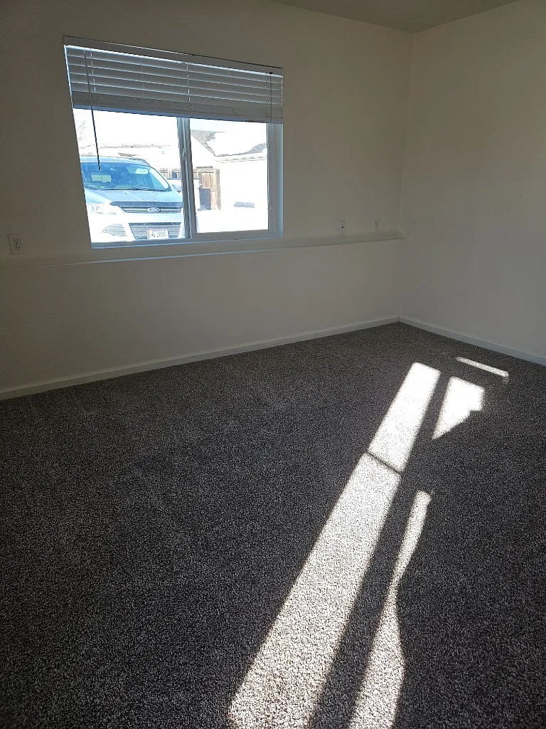 218 Country West Rd — Photo 3