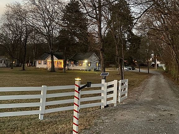 4th image of 3214 Boyd Mill Ave