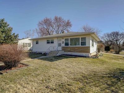 5420 Alder Rd, Madison, WI, 53716