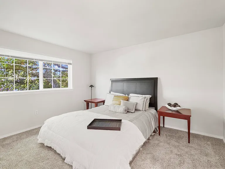 Water's Edge Townhomes — Photo 40