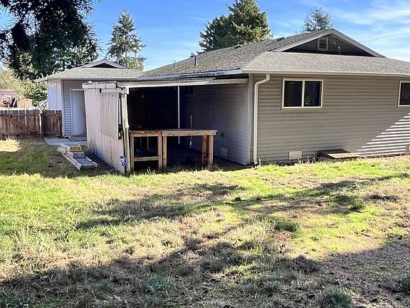 5th image of 973 Cathlamet Drive