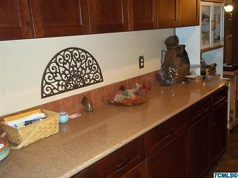 3rd image of 2725 W Packwood Dr