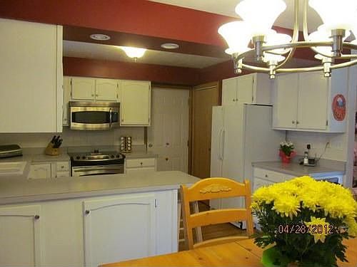 5th image of 1402 W Buckingham Dr