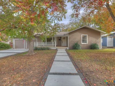 163 S Mesquite Ave, New Braunfels, TX, 78130