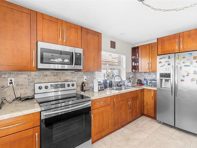 12614 NW 12th Ct — Photo 14