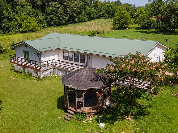 3rd image of 18680 Galatia Post Rd