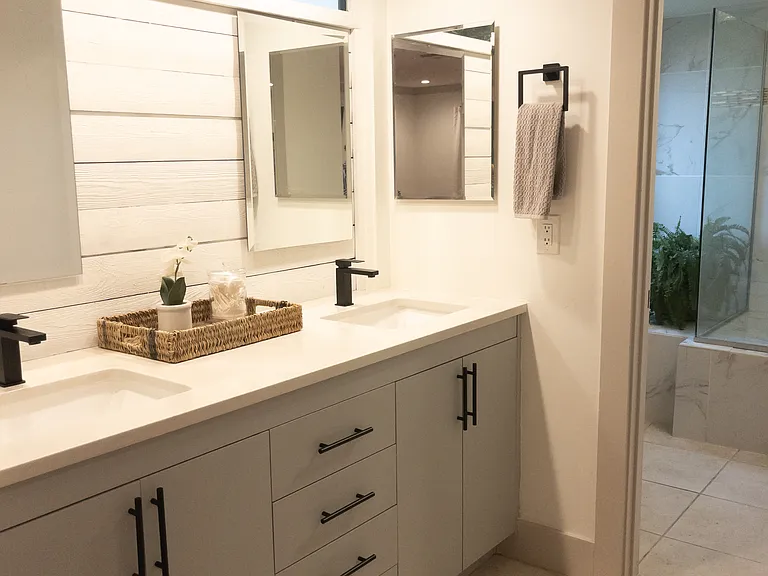 2472 Pinewoods Cir — Photo 8