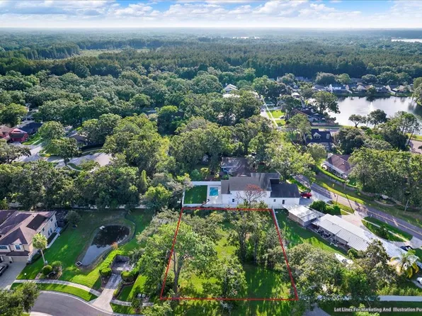 15605 N Himes Ave, Tampa, FL 33618