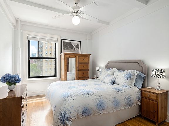 4th image of 35 W 82nd St APT 8-A