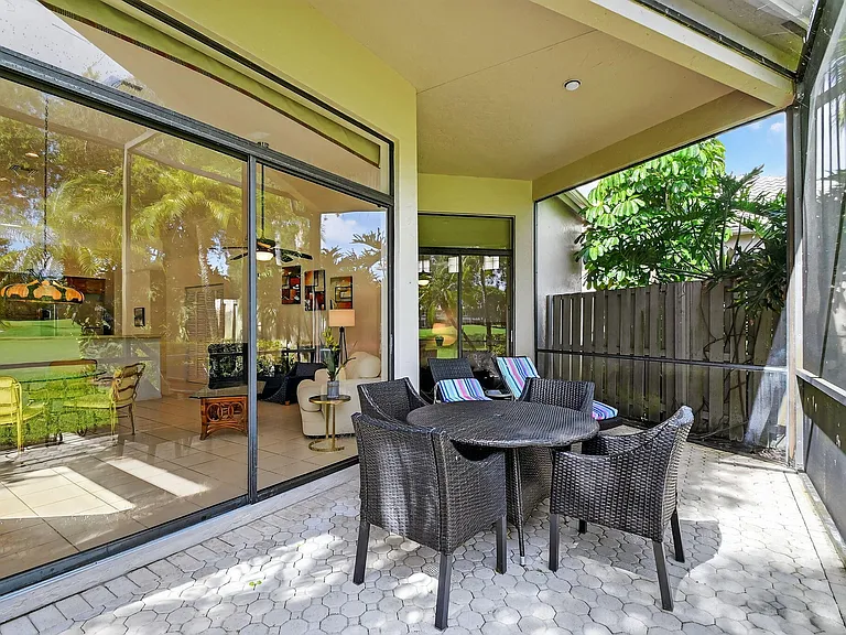 4553 Barclay Fair Way — Photo 39