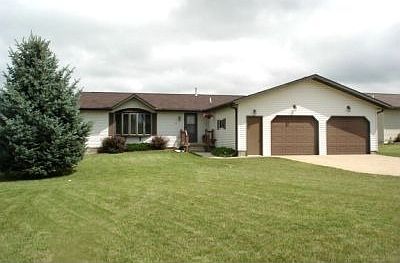 1st image of 21 Meadow Dr