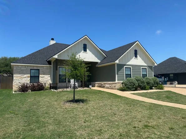 853 Day Star Dr, Hewitt, TX 76643