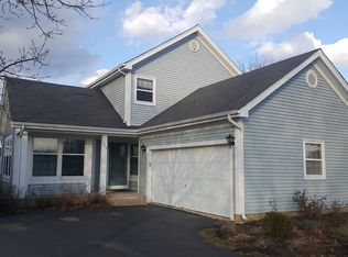 1850 Wildwood Ln, Hanover Park, IL 60133