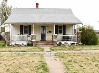 211 S Madison St, Plainville, KS 67663