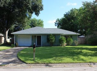 1229 San Felipe St, Angleton, TX 77515