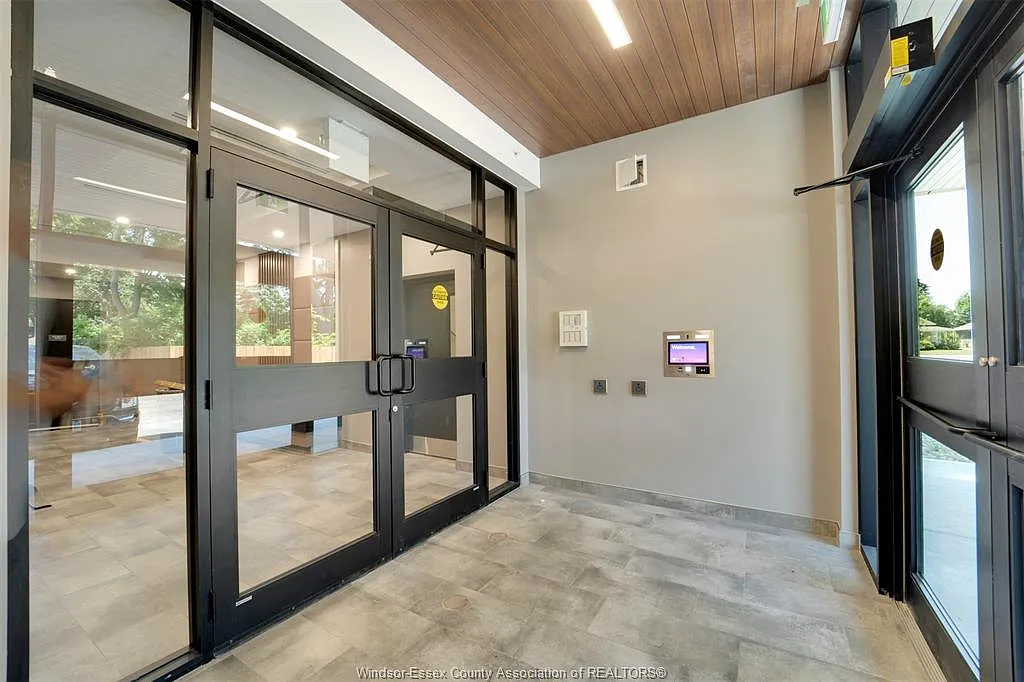2 bed, 2.0 bath, $2,495 — Photo 4