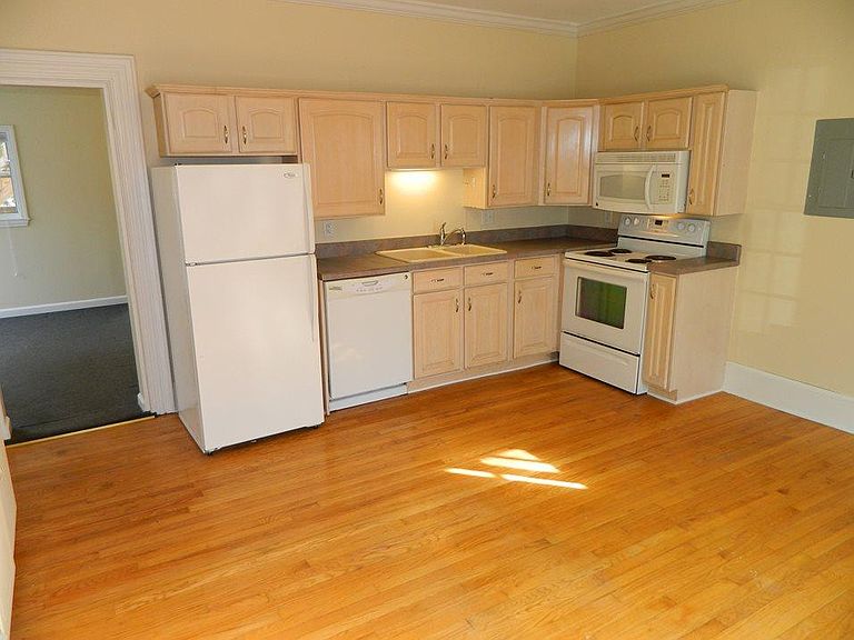 Winooski Block Apartment Rentals Winooski, VT Zillow