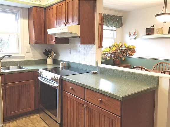 4th image of 237 Stubbs Dr