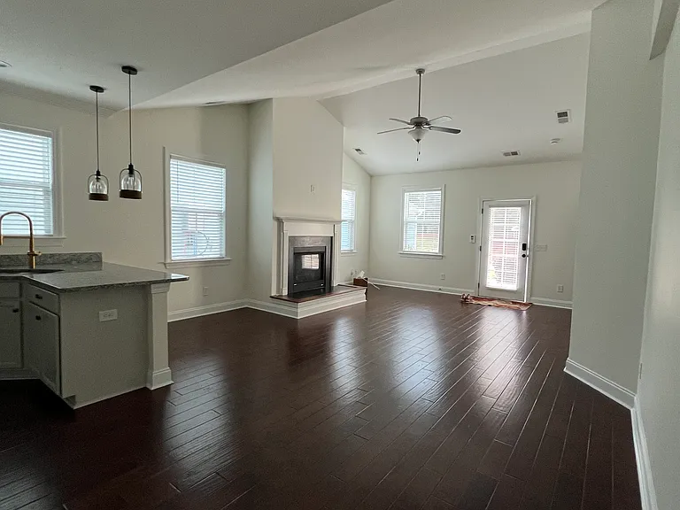 2913 Swamp Sparrow Cir — Photo 12