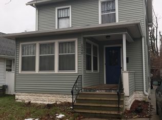 1340 Eureka St, Lansing, MI 48912