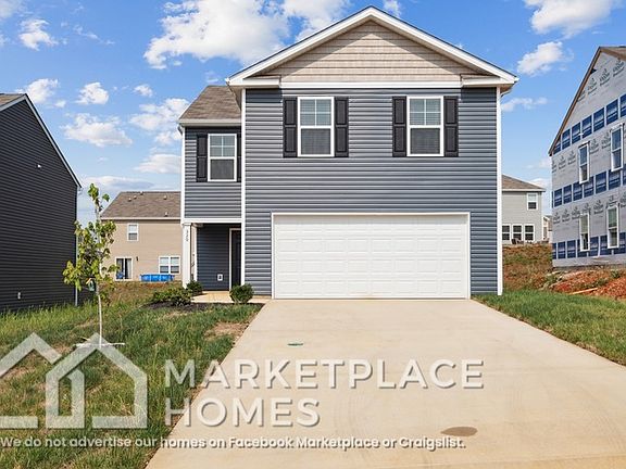 3rd image of 320 Everleigh Cir
