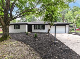 8846 Holliday Dr, Indianapolis, IN 46260