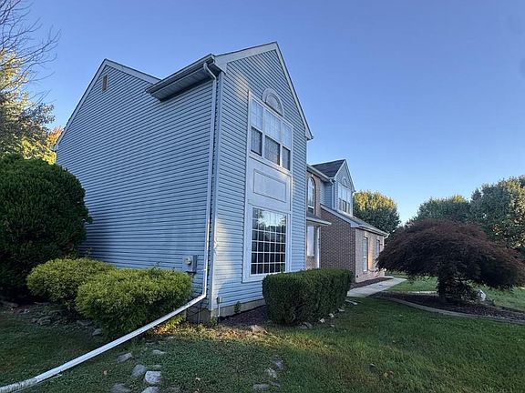 3rd image of 4543 Leaf Ln