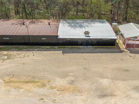 2nd image of 6055 State Highway 31