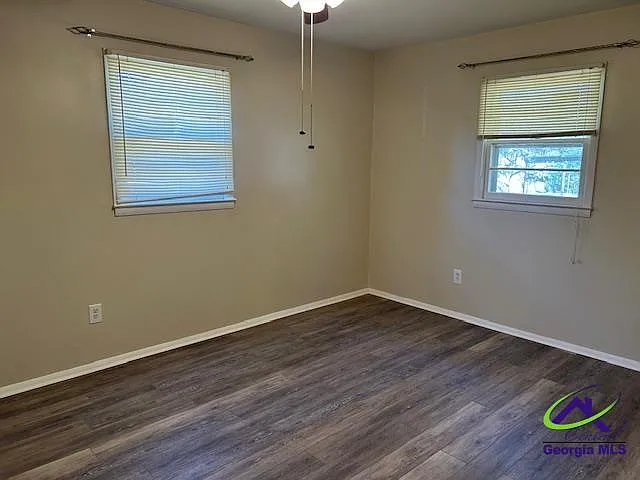 110 Mason Dr — Photo 22