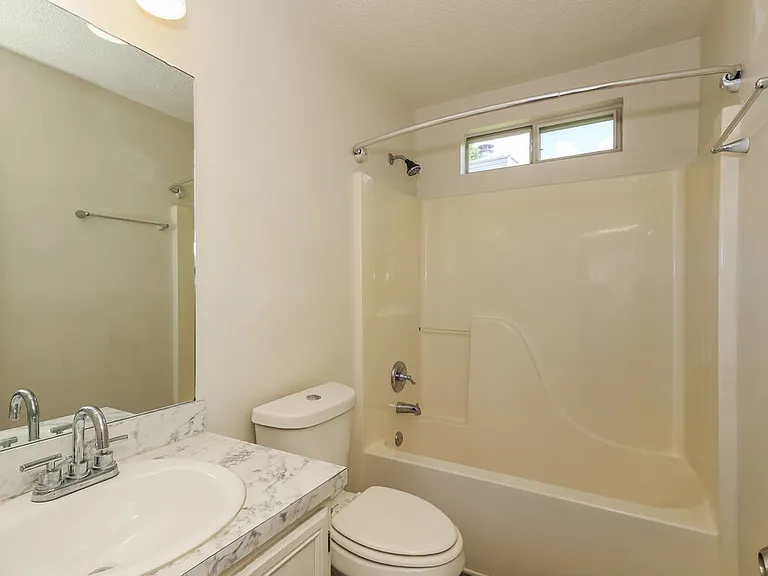 1310 Waterton Trl — Photo 15