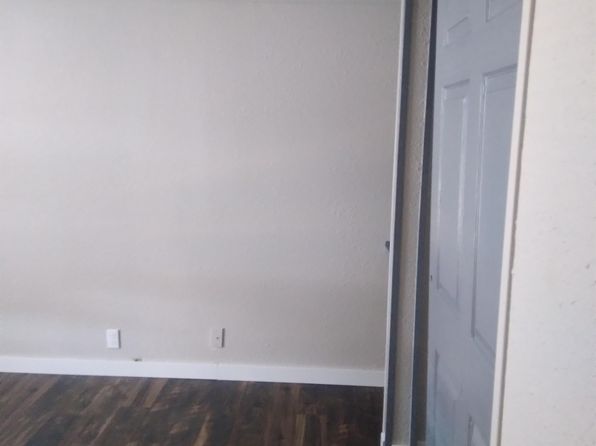2433 Central Ave