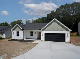 248 Queensbury Way, Spartanburg, SC 29302