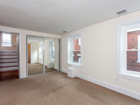 3rd image of 1703 Wallace St APT 301
