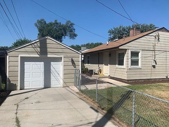 3rd image of 2701 McBride Ave