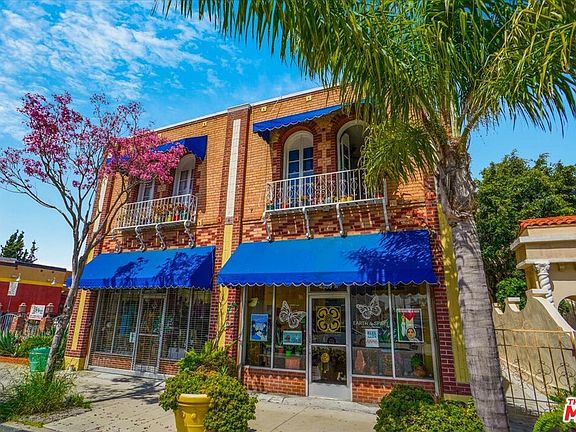 3rd image of 4537 E Cesar E Chavez Ave