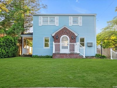 23 Post Street, Glen Head, NY, 11545