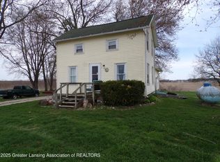 3907 S Lacey Lake Rd, Bellevue, MI 49021