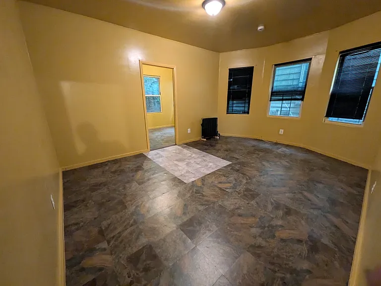 89 Saratoga Ave #1 — Photo 5