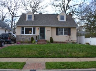 1829 Bushwick Ave, Merrick, NY 11566