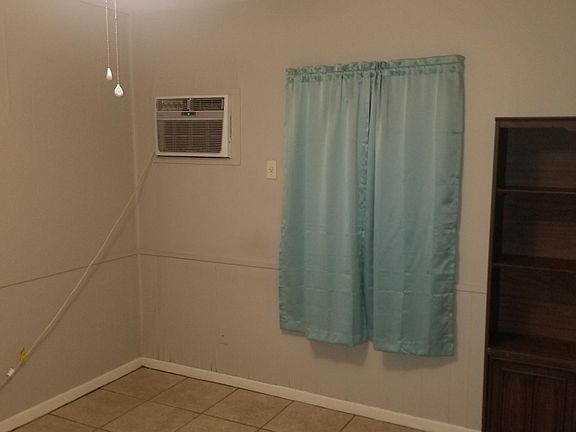 5th image of 7-1011 E Lake Parker Dr #7