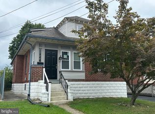 16 W 7th Ave, Runnemede, NJ 08078