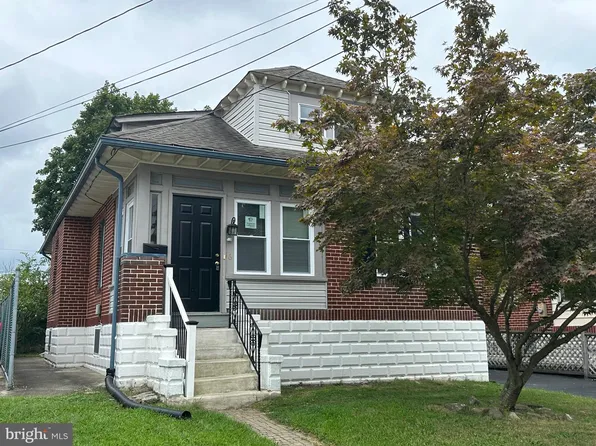 16 W 7th Ave, Runnemede, NJ 08078