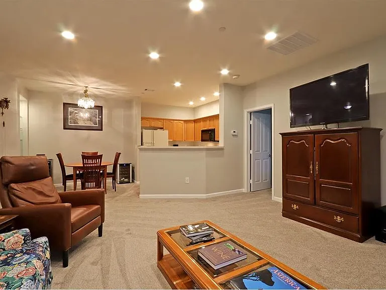 7415 S Alkire St #204 — Photo 3
